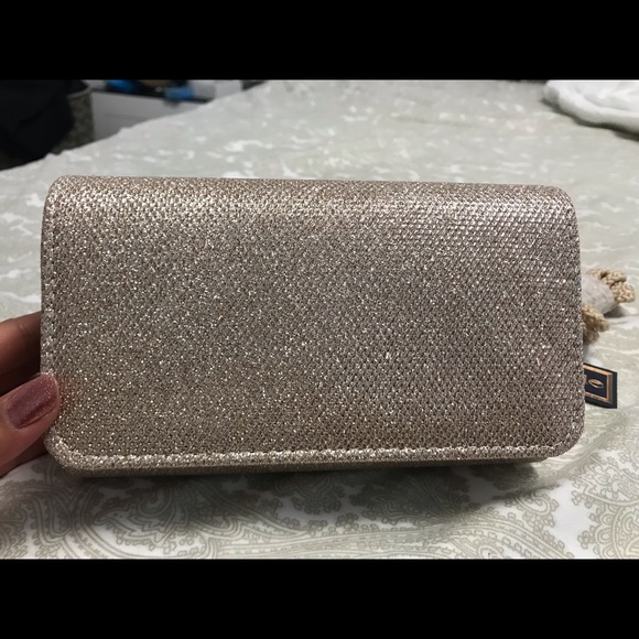 La Regale Sparkle Jacquard Clutch - Picture 2 of 6
